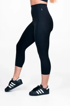 Black Body Contouring - Extra High Waisted Capri Leggings