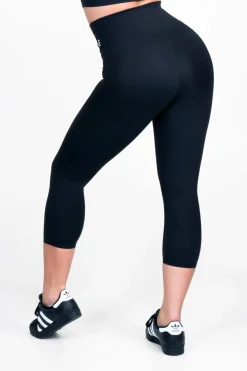 Black Body Contouring - Extra High Waisted Capri Leggings