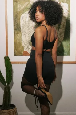 Black Body Contouring - Extra High Waisted Booty Shorts