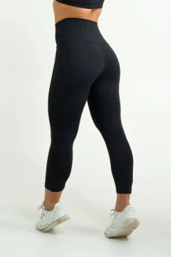 Black Body Contouring - Panel Pocket High Waisted Capri Leggings