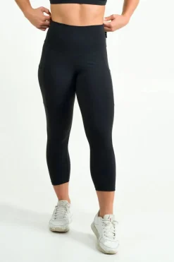 Black Body Contouring - Panel Pocket High Waisted Capri Leggings