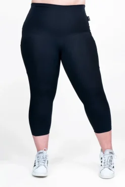 Black Body Contouring - Panel Pocket Extra High Waisted Capri Leggings