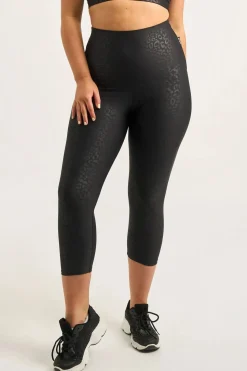 Black Exotic Touch Jag - Extra High Waisted Capri Leggings