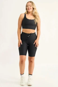 Black Performance - Luxe Scoop Neck Comfort Crop Top