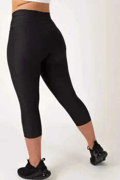 Black Performance - Panel Pocket Drawstring Capri Leggings