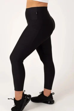 Black Performance - Panel Pocket High Waisted 7/8 Leggings