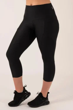 Black Performance - Pocket Booty Shaper High Waisted Capri Leggings