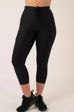 Black Performance - Pocket Booty Shaper Drawstring Capri Leggings