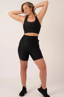 Black Performance - T Back Comfort Crop Top
