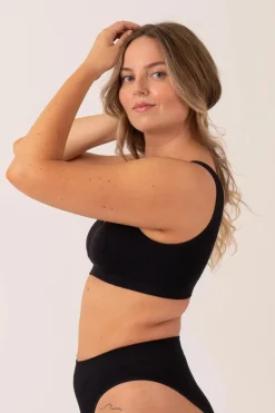 Black Rib Seam Free - Plunge Bralette