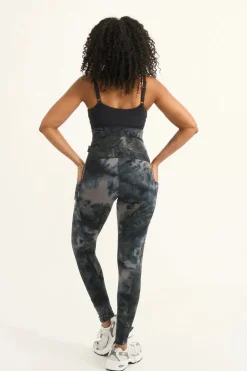 Dark and Moody Tie Dye Body Contouring - Panel Pocket Extra High Waisted Leggings