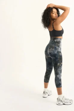 Dark and Moody Tie Dye Body Contouring - Panel Pocket Extra High Waisted Capri Leggings