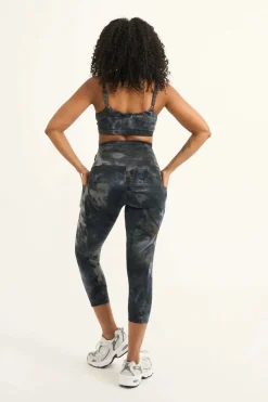 Dark and Moody Tie Dye Body Contouring - Panel Pocket High Waisted Capri Leggings
