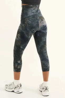 Dark and Moody Tie Dye Body Contouring - Panel Pocket Extra High Waisted Capri Leggings