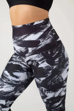 Destruction Performance - Extra High Waisted Leggings