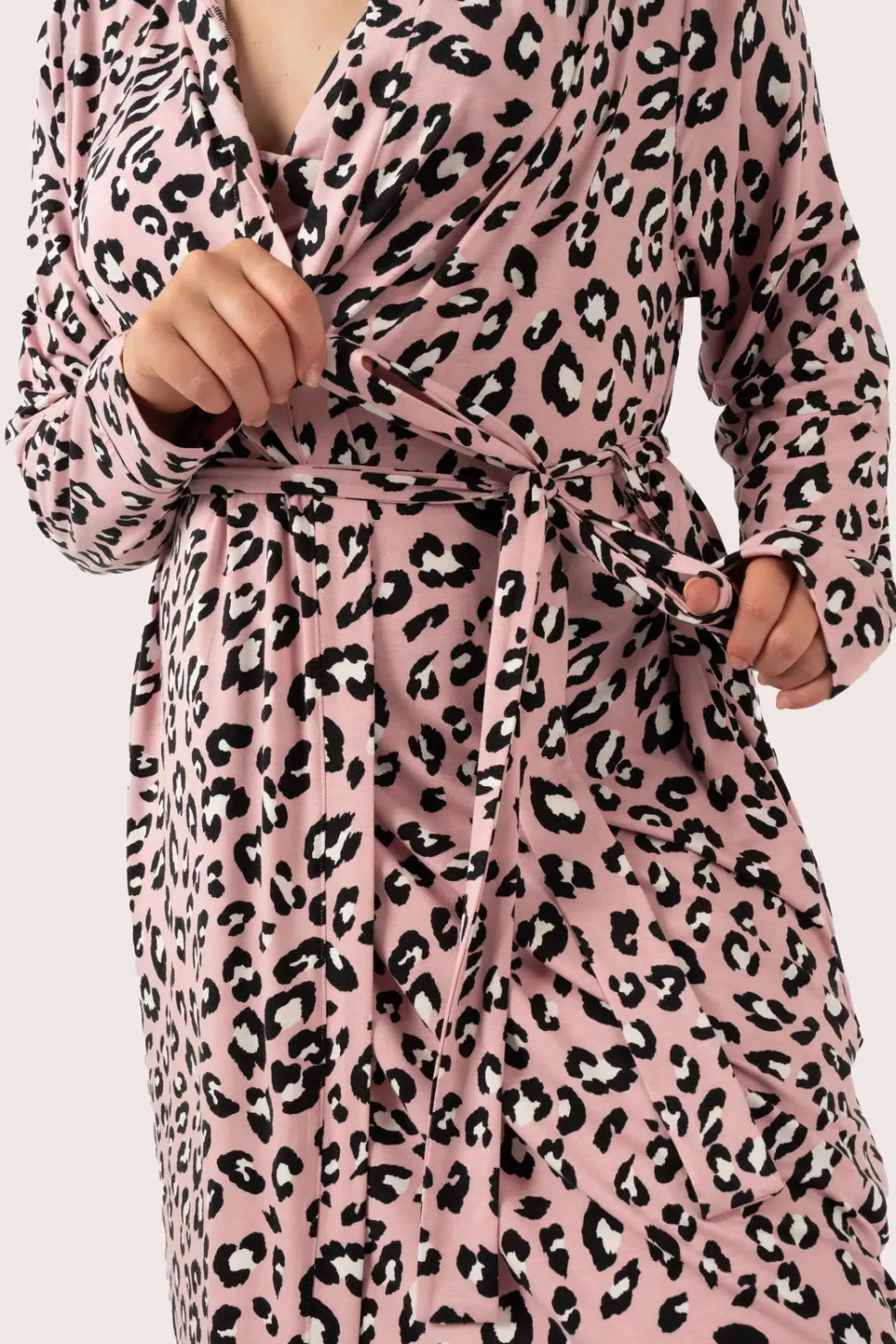 Dusty Pink Leopard Mania Modal - Lounge Robe