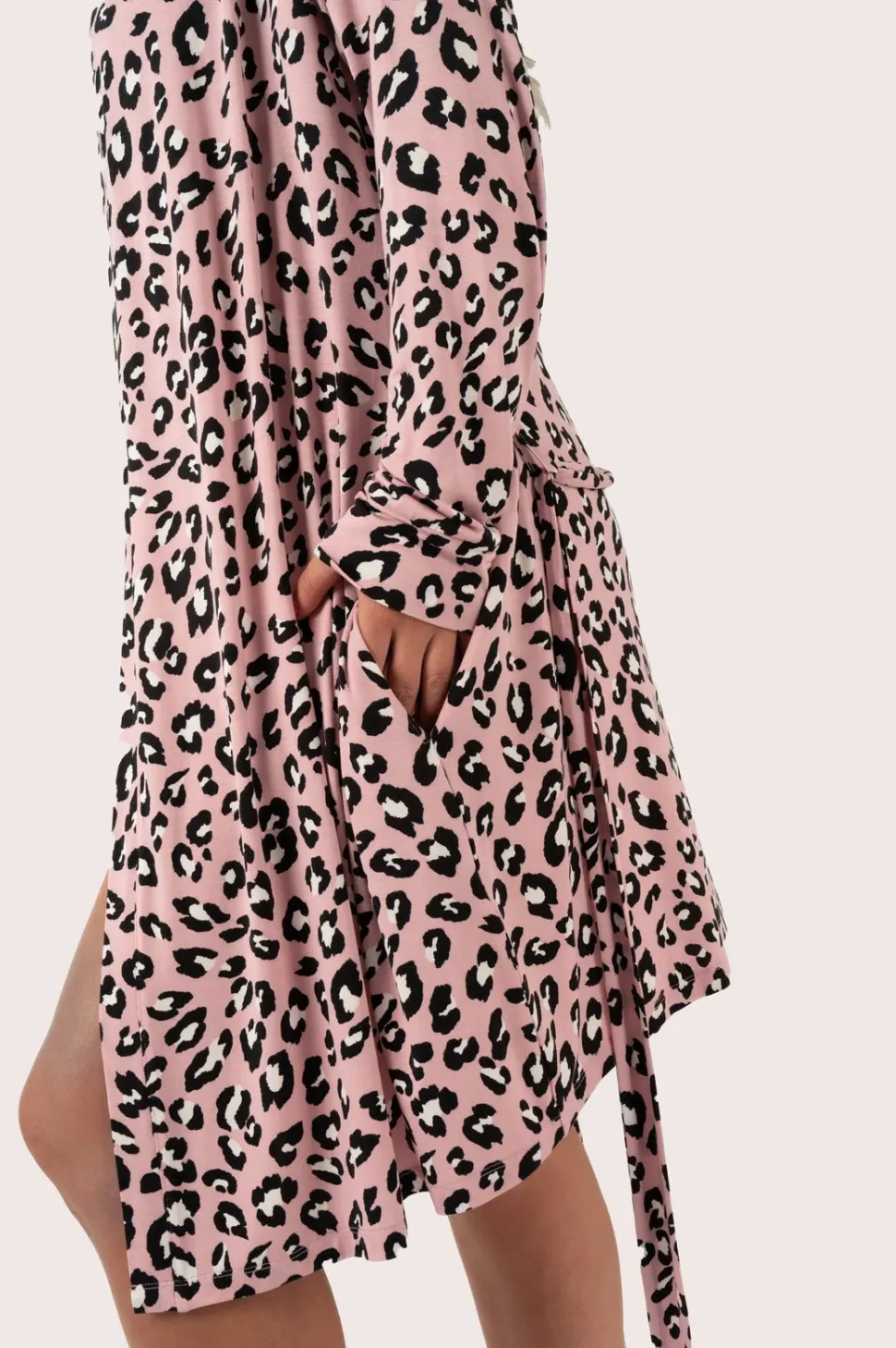 Dusty Pink Leopard Mania Modal - Lounge Robe