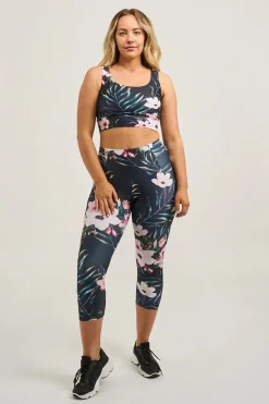 Exotic At Heart Performance - Tummy Control High Waisted Capri Leggings