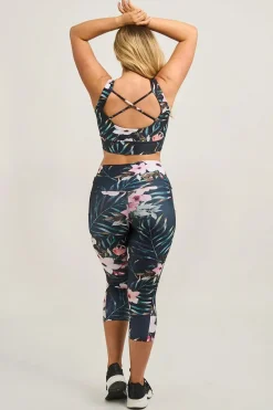 Exotic At Heart Performance - Panel Pocket High Waisted Capri Leggings