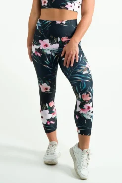 Exotic At Heart Performance - Extra High Waisted Capri Leggings