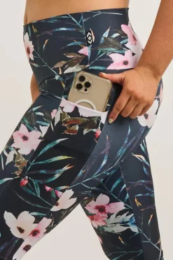 Exotic At Heart Performance - Panel Pocket High Waisted Leggings