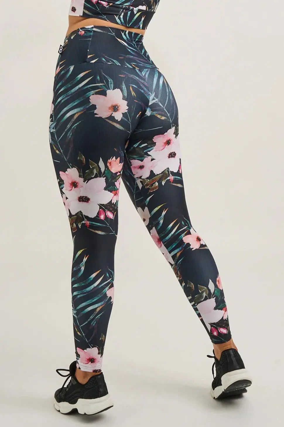 Exotic At Heart Performance - Tummy Control High Waisted Leggings