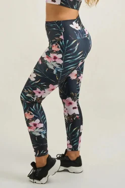 Exotic At Heart Performance - Extra High Waisted Leggings