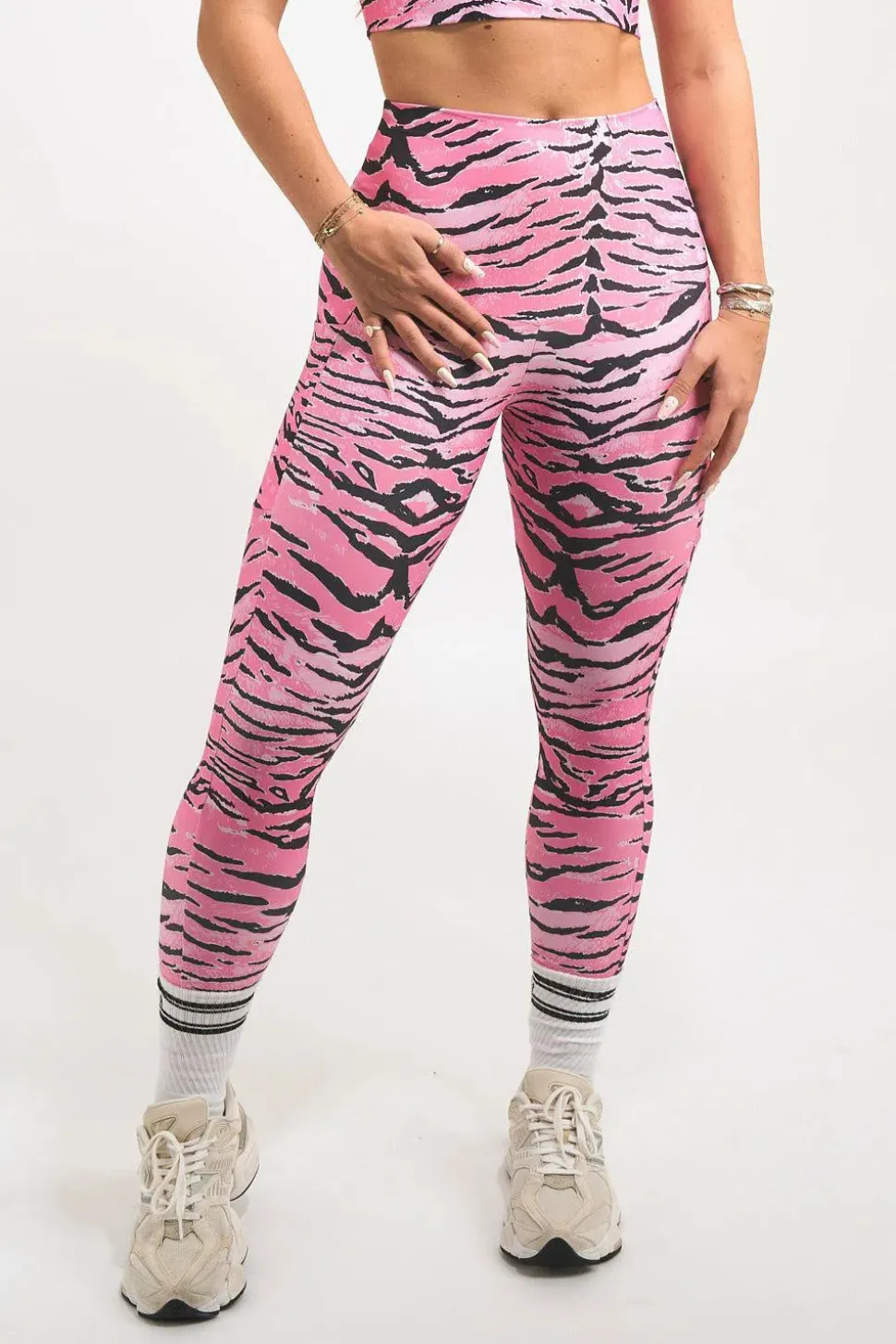 Fight Like A Tiger Pink Performance - Panel Pocket Extra High Waisted Leggings
