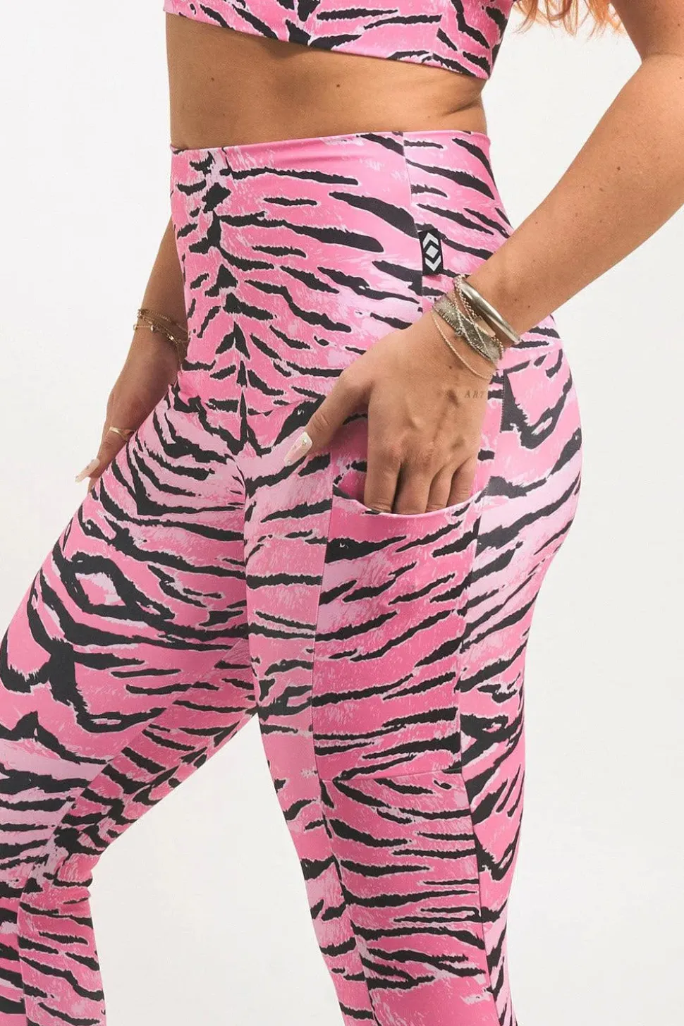 Fight Like A Tiger Pink Performance - Panel Pocket Extra High Waisted Leggings