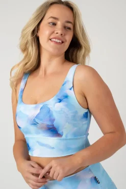 Fluid Performance - Scoop Neck Comfort Crop Top