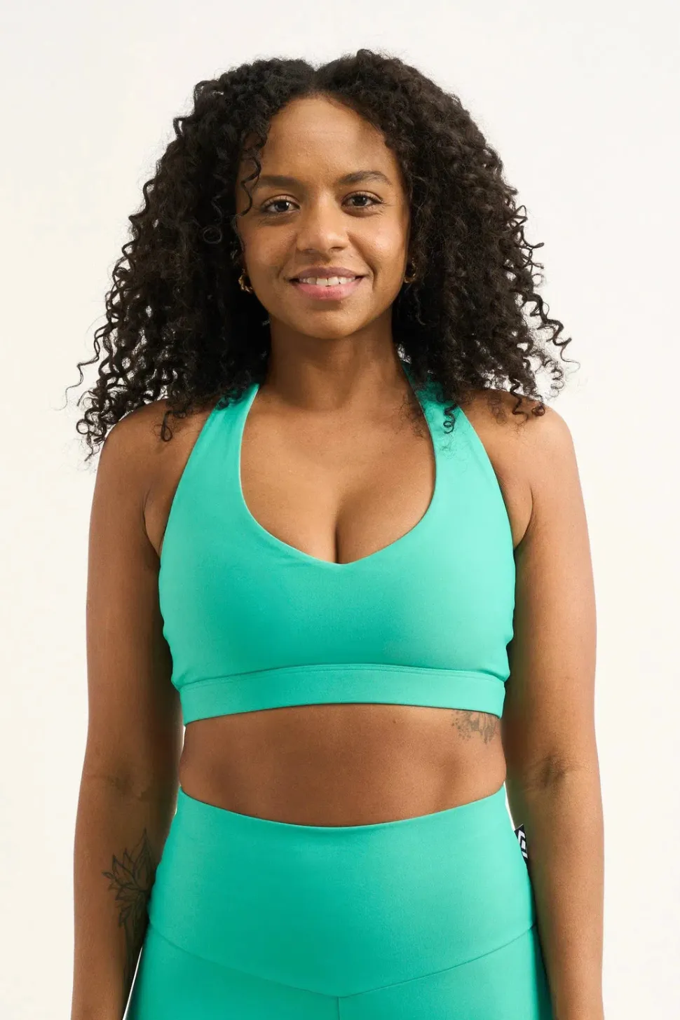 Jade Performance - Deep V Crop