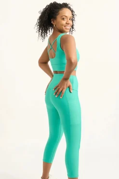 Jade Performance - Panel Pocket High Waisted Capri Leggings