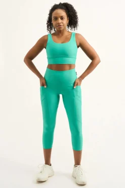 Jade Performance - Pocket Booty Shaper High Waisted Capri Leggings
