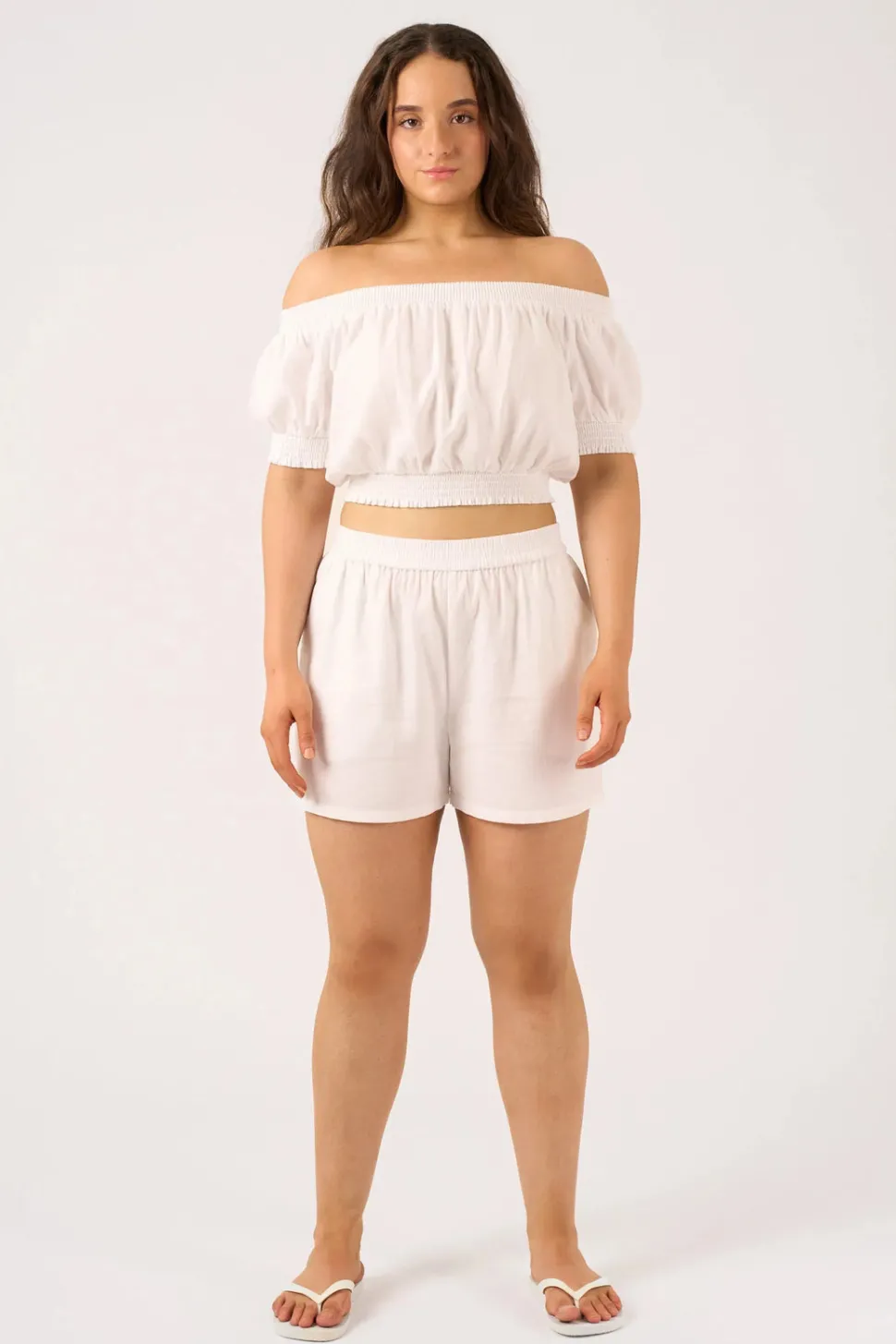 Linen Blend Pull On Short - White