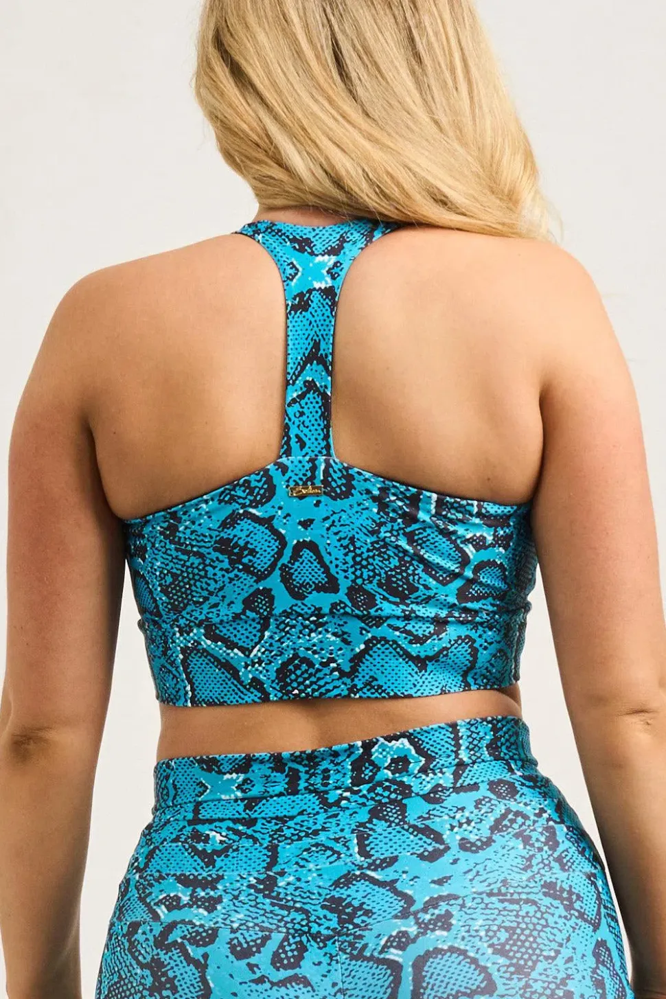Medusa Jade Performance - Luxe T Back Comfort Crop Top