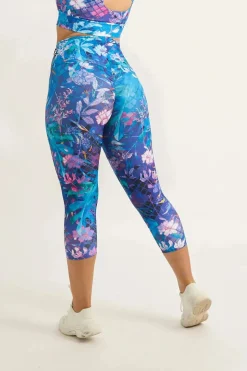 Mermaid Mafia Performance - Booty Scrunch High Waisted Capri Leggings