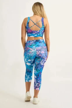 Mermaid Mafia Performance - Panel Pocket High Waisted Capri Leggings