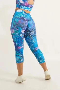 Mermaid Mafia Performance - Double Booty Scrunch High Waisted Capri Leggings