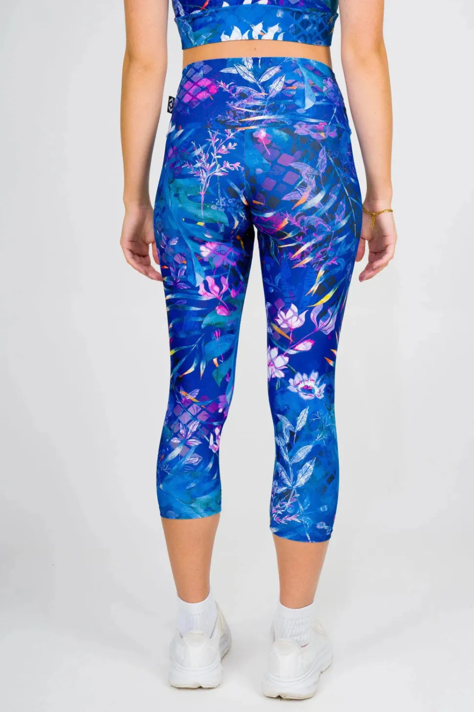 Mermaid Mafia Performance - High Waisted Capri Leggings