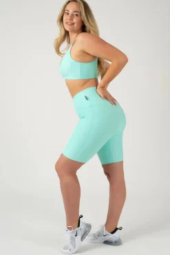 Mint Performance - High Waisted Long Shorts