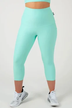 Mint Performance - Panel Pocket Extra High Waisted Capri Leggings