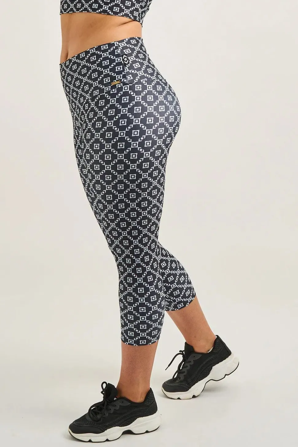 Monogram Black Performance - Luxe High Waisted Capri Leggings