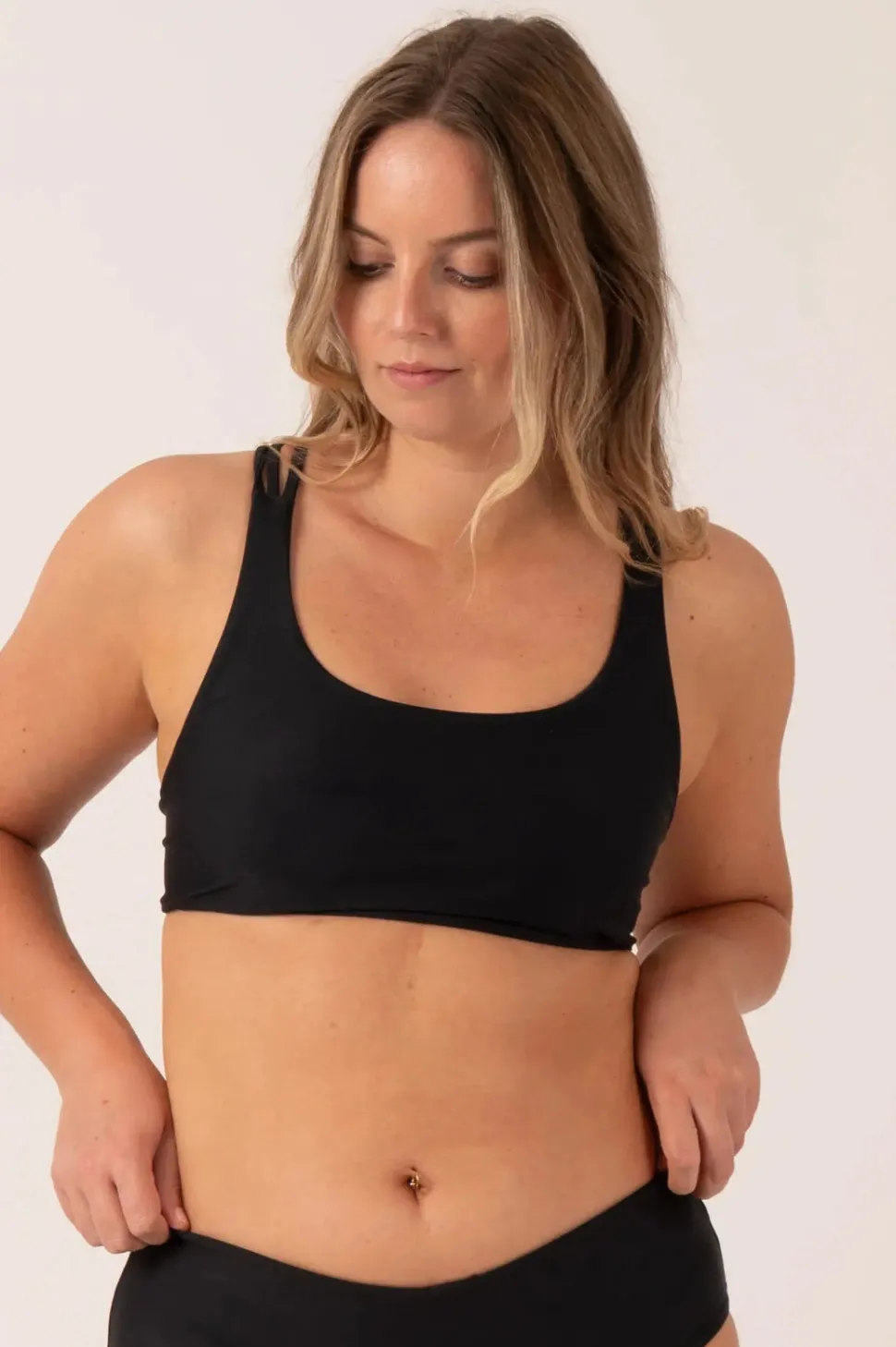 Performance Cross Over Bikini Top - Black