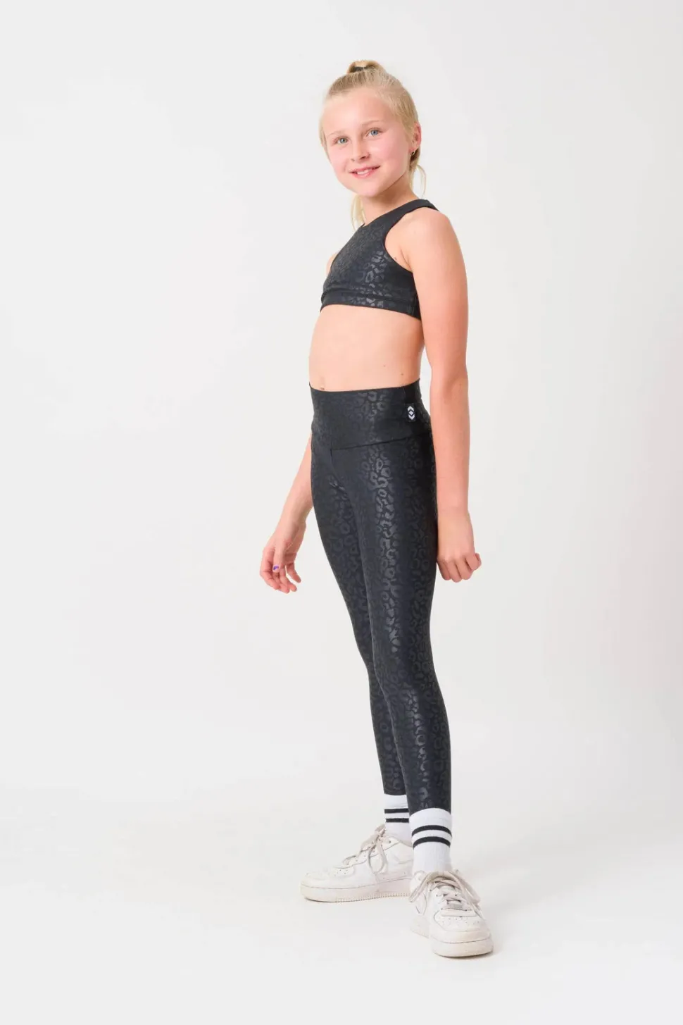 Performance Kids Leggings - Black Exotic Touch Jag