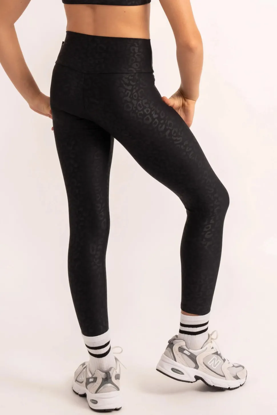Performance Kids Leggings - Black Exotic Touch Jag