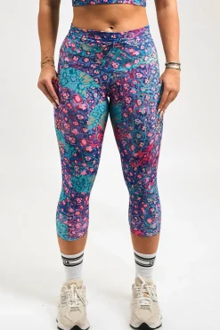 Plant One On Me Performance - Panel Pocket Drawstring Capri Leggings