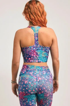 Plant One On Me Performance - T Back Comfort Crop Top