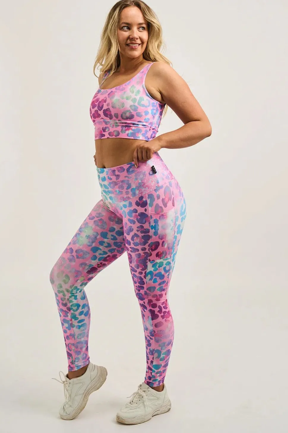 Rainbow Jag Performance - Panel Pocket High Waisted Leggings