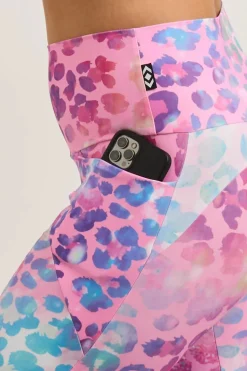 Rainbow Jag Performance - Pocket Booty Shaper High Waisted Capri Leggings