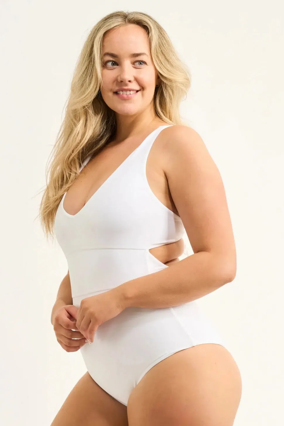 Silky Reversible Deep V One Piece W/ Extra Coverage Bottoms - White